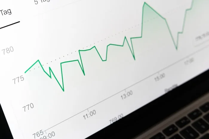 Live sales analytics displayed on a screen